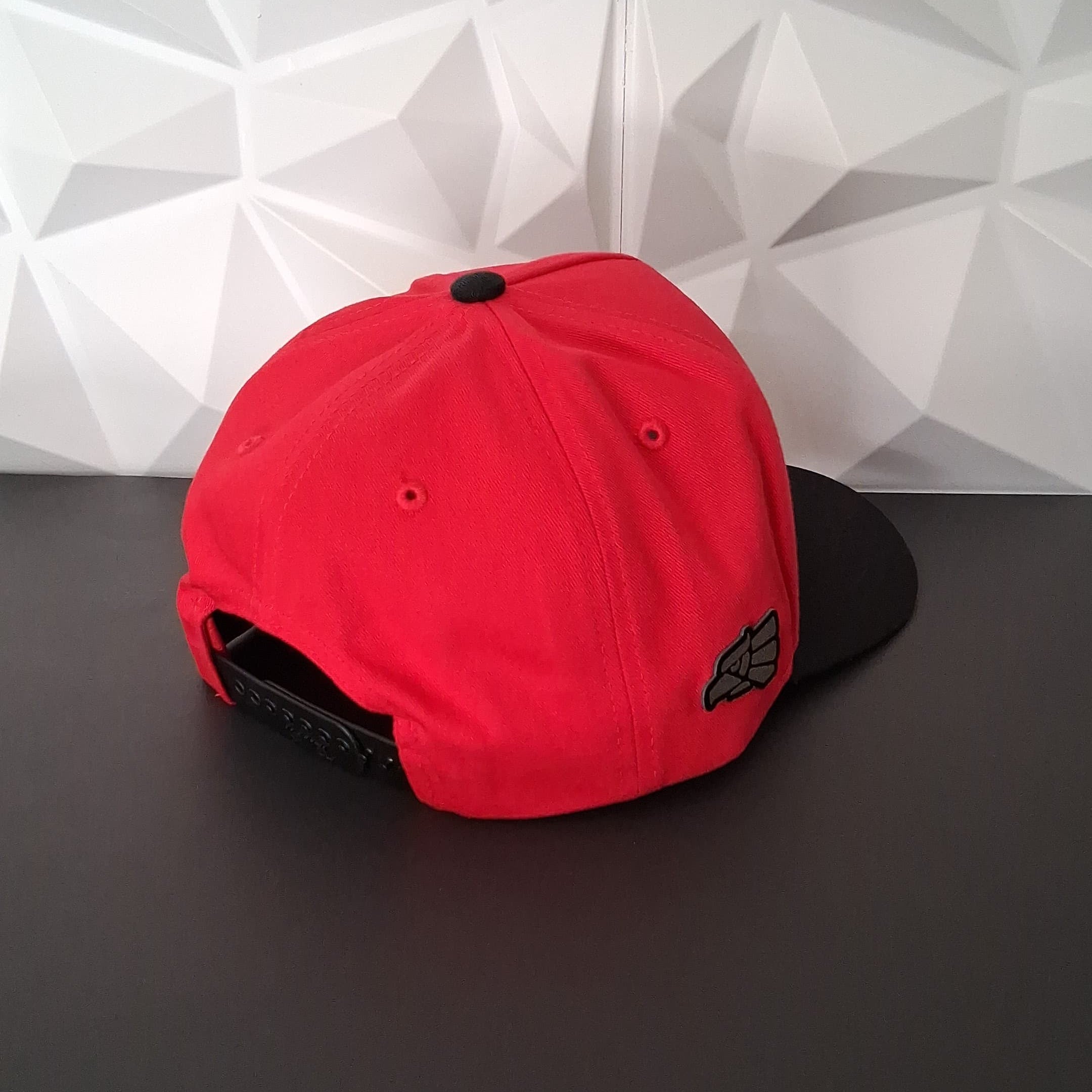 Gorra Snapback Rojo/Negro - Placa Skull <Mexico
