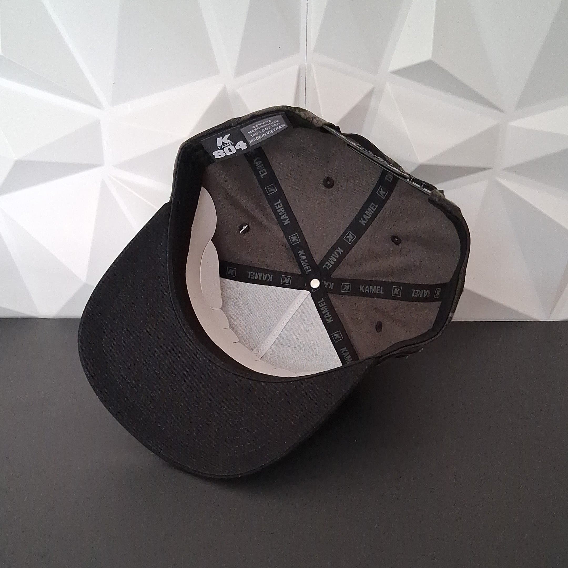 Gorra Snapback Negro/Camuflaje - Placa CT Tumbado