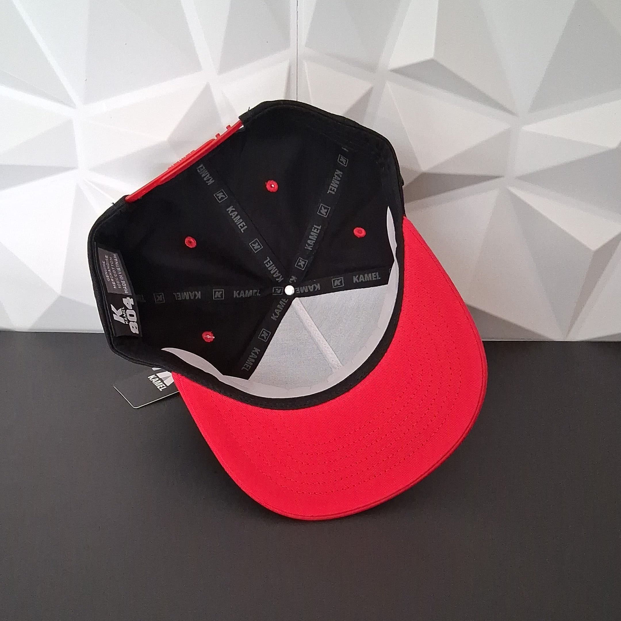 Gorra Snapback- Negro/Rojo Placa - Dominio Mortal